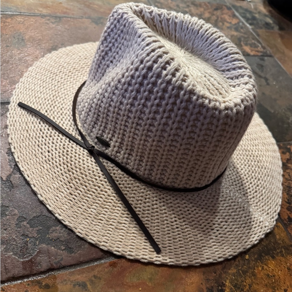 Stylish Knit Beige Hat with Black Band
